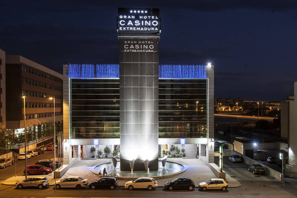 nh-gran-hotel-casino-extremadura-hotel-4_1_23535